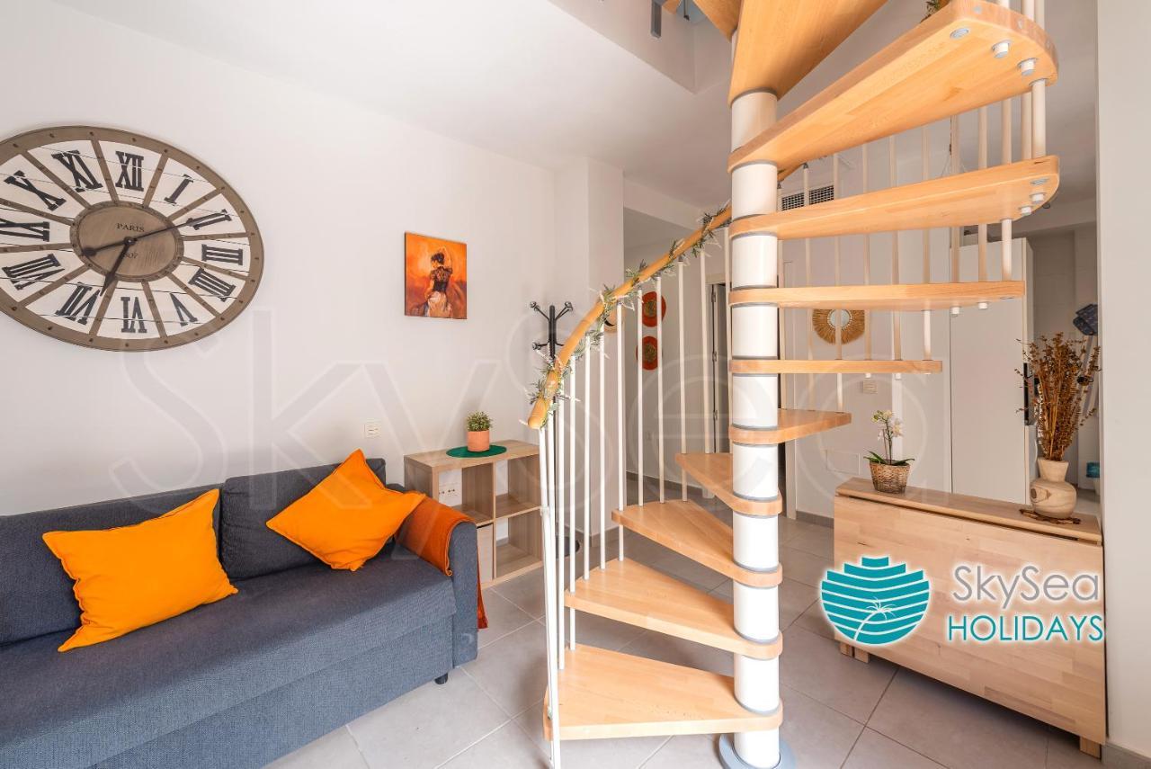 Skysea Holidays City Center Suites Μάλαγα Εξωτερικό φωτογραφία